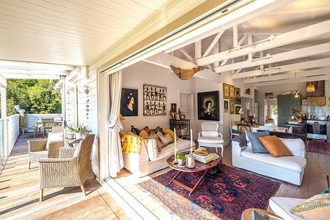 Photo of property in 24 Miro Road, Palm Beach, Waiheke Island, 1081