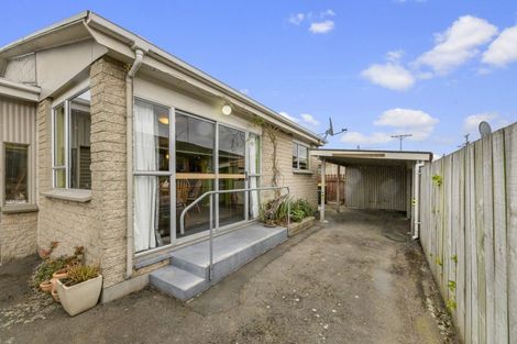 Photo of property in 16a Royal Crescent, Saint Kilda, Dunedin, 9012