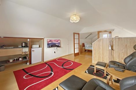 Photo of property in 1 Totara Drive, Twizel, 7901