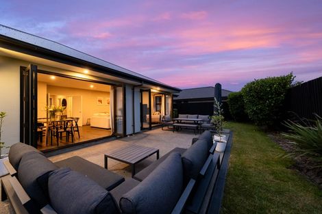 Photo of property in 16 Greenwich Street, Halswell, Christchurch, 8025