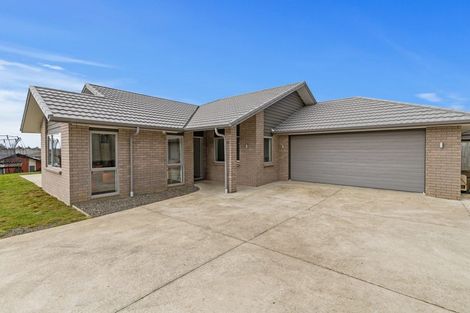 Photo of property in 29 Sylvester Crescent, Flagstaff, Hamilton, 3210