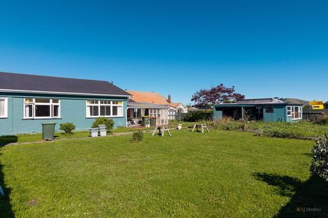 Photo of property in 1 Maude Street, Waimate, 7924