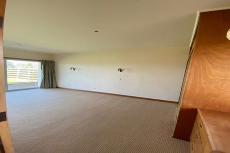 Photo of property in 168 Vaughans Road, Long Bay, Albany, 0792