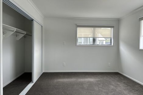 Photo of property in 15 Koreke Close, Kenepuru, Porirua, 5022