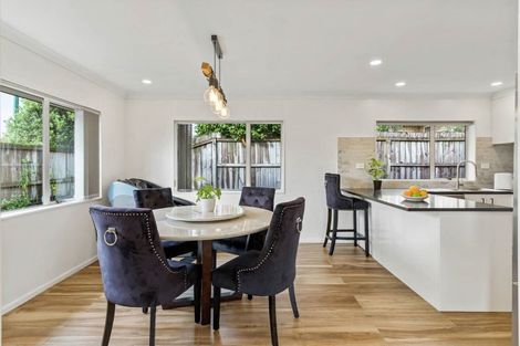 Photo of property in 18 Brittas Place, East Tamaki, Auckland, 2016