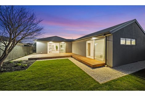 Photo of property in 154 Harewood Road, Papanui, Christchurch, 8053
