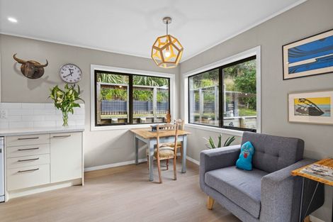 Photo of property in 66 Flinders Road, Heathcote Valley, Christchurch, 8022
