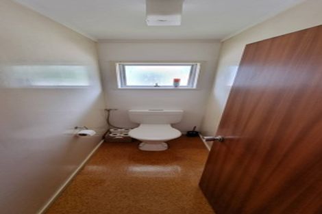 Photo of property in 1/64 Hebron Road, Waiake, Auckland, 0630