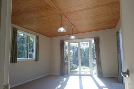 Photo of property in 9 Seaton Road, Portobello, Dunedin, 9014