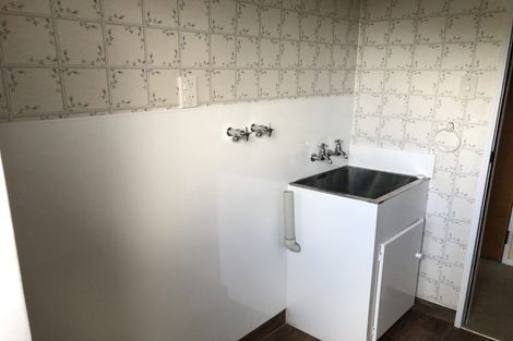 Photo of property in 22 Chippendale Crescent, Highbury, Palmerston North, 4412