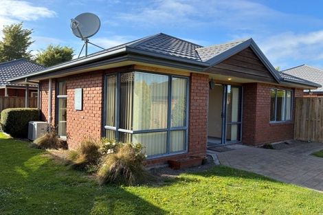 Photo of property in 6 Mahlet Street, Northwood, Christchurch, 8051