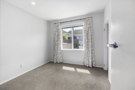Photo of property in 28 Russell Road, Wainuiomata, Lower Hutt, 5014