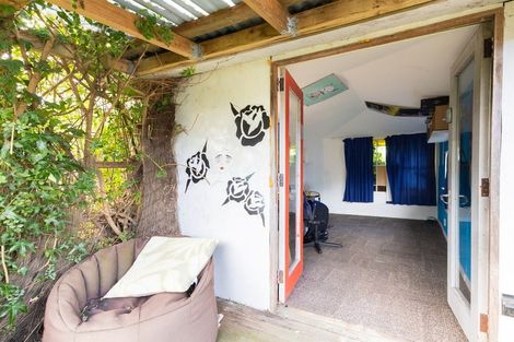 Photo of property in 36 Renown Road, Raumati South, Paraparaumu, 5032