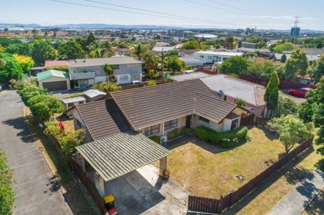 Photo of property in 145 Everglade Drive, Totara Heights, Auckland, 2105