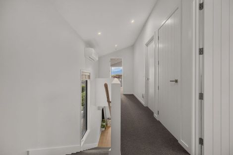 Photo of property in 25 Double Cone Road, Jacks Point, Queenstown, 9371