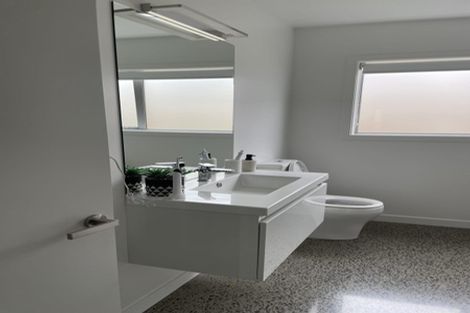 Photo of property in 7 Farnworth Terrace, Churton Park, Wellington, 6037