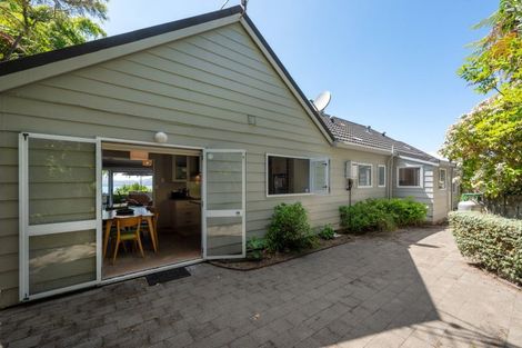 Photo of property in 7 Krissell Place, Acacia Bay, Taupo, 3330