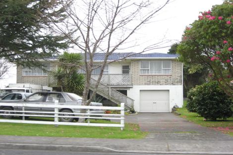 Photo of property in 24 Carthew Street, Okato, 4335