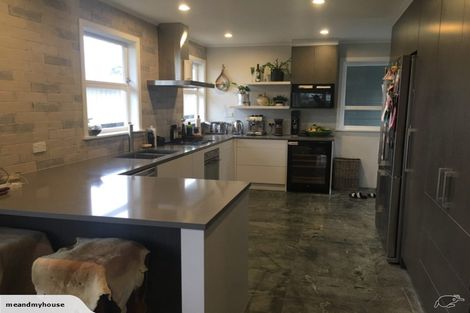 Photo of property in 10 Mears Road, St Andrews, Hamilton, 3200