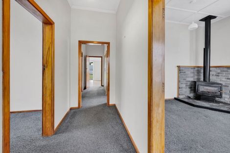 Photo of property in 66 Cloten Road, Stratford, 4332
