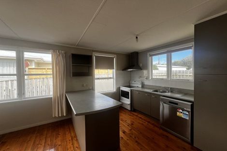 Photo of property in 58 Te Pene Avenue, Titahi Bay, Porirua, 5022