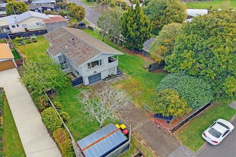 Photo of property in 6 Lee Road, Hannahs Bay, Rotorua, 3010