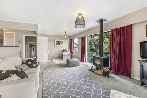 Photo of property in 21 Polandson Place, Opaheke, Papakura, 2113