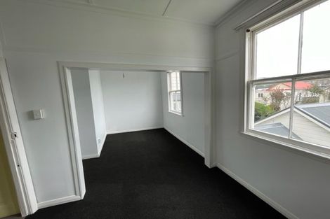Photo of property in 120 Brougham Street, Mount Victoria, Wellington, 6011
