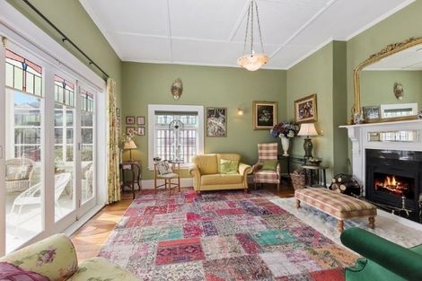 Photo of property in 48 Hawker Street, Mount Victoria, Wellington, 6011