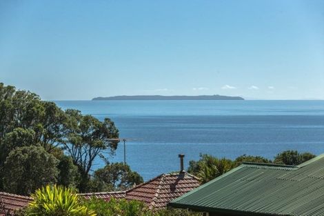 Photo of property in 65 Churchill Road, Murrays Bay, Auckland, 0630