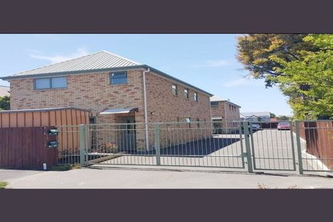 Photo of property in 100 Rattray Street, Riccarton, Christchurch, 8041