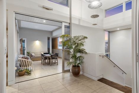 Photo of property in 223 Oceanbeach Road, Mount Maunganui, 3116