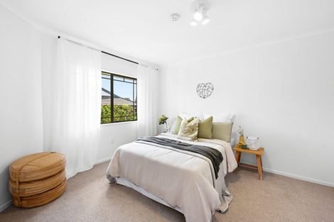 Photo of property in 12 Ryegrass Dell, Welcome Bay, Tauranga, 3112