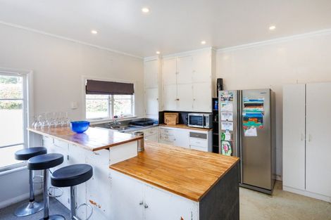 Photo of property in 17 Raumai Road, Bulls, 4894