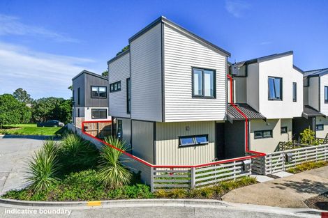 Photo of property in 110 Te Puketoka Lane, Mangere, Auckland, 2022