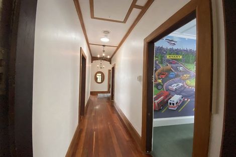 Photo of property in 169 Carrington Street, Lower Vogeltown, New Plymouth, 4310