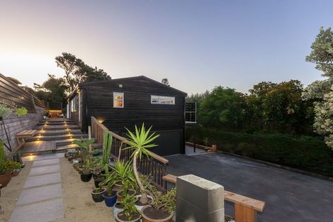 Photo of property in 19a Wharemauku Road, Raumati Beach, Paraparaumu, 5032