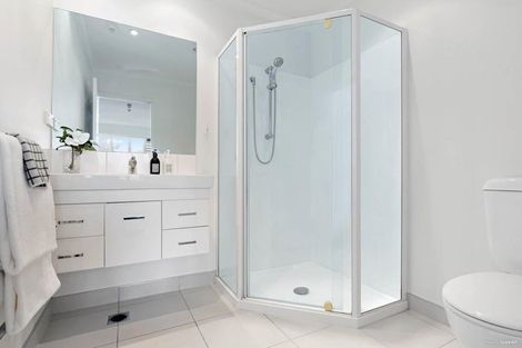 Photo of property in 5a Puka Street, Onehunga, Auckland, 1061