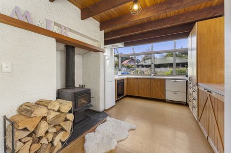 Photo of property in 18 Williams Street, Sunshine Bay, Queenstown, 9300