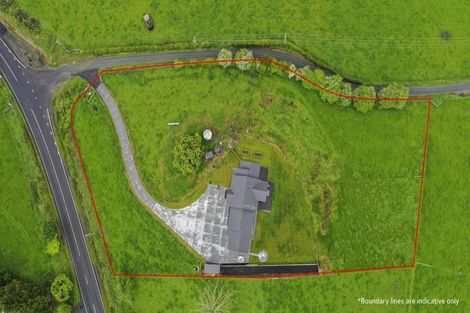 Photo of property in 18 Bowe Road, Te Pahu, Hamilton, 3285