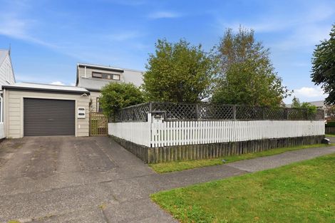 Photo of property in 19 Larch Street, Victoria, Rotorua, 3010