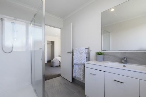 Photo of property in 55 Goodwin Crescent, Pyes Pa, Tauranga, 3112