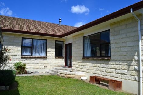 Photo of property in 47 Black Peak Road, Omarama, 9412