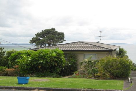 Photo of property in 16 Monyash Road, Manly, Whangaparaoa, 0930