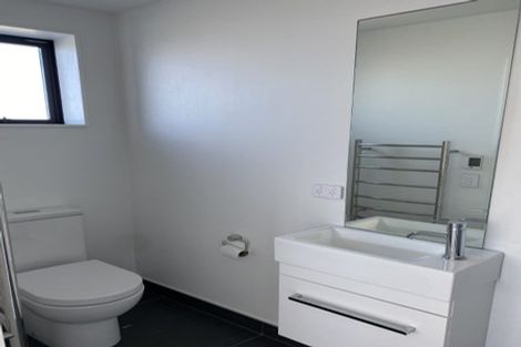 Photo of property in 24/104 Maupuia Road, Maupuia, Wellington, 6022