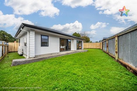 Photo of property in 17a Lockwood Crescent, Taita, Lower Hutt, 5011