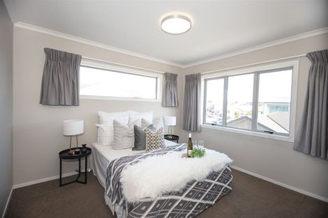 Photo of property in 9/27 Jones Crescent, Melville, Hamilton, 3206