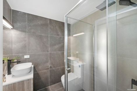 Photo of property in 4e Arbor Close, Manurewa, Auckland, 2102