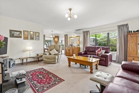 Photo of property in 108 Thornton Road, Cambridge, 3434