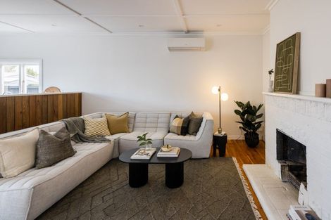 Photo of property in 74 Rimu Street, Maeroa, Hamilton, 3200